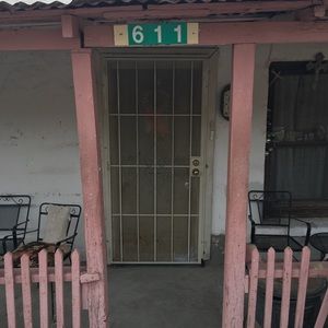 Meet your Posher, Anita